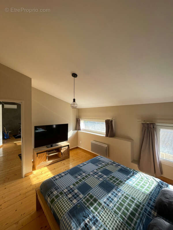 Maison à PONT-DE-L&#039;ISERE