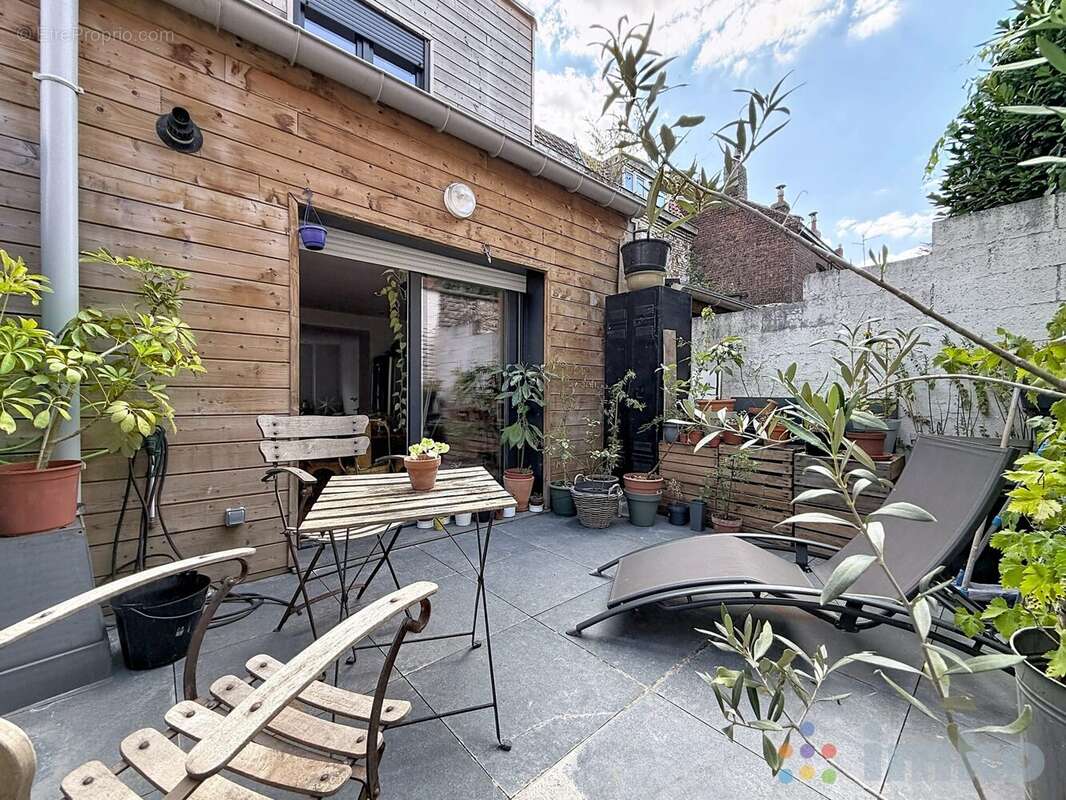Maison 69 m² à Lille  - photo 9
