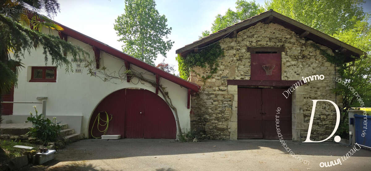 Maison à JOSSE