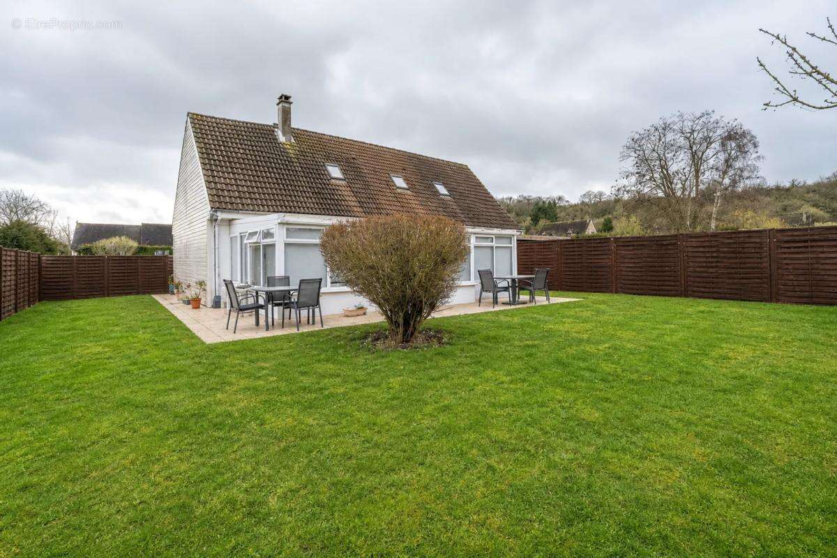 Élégante maison 6 pièces avec véranda à Charpont - photo 29