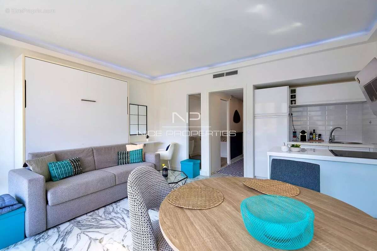 Appartement à NICE
