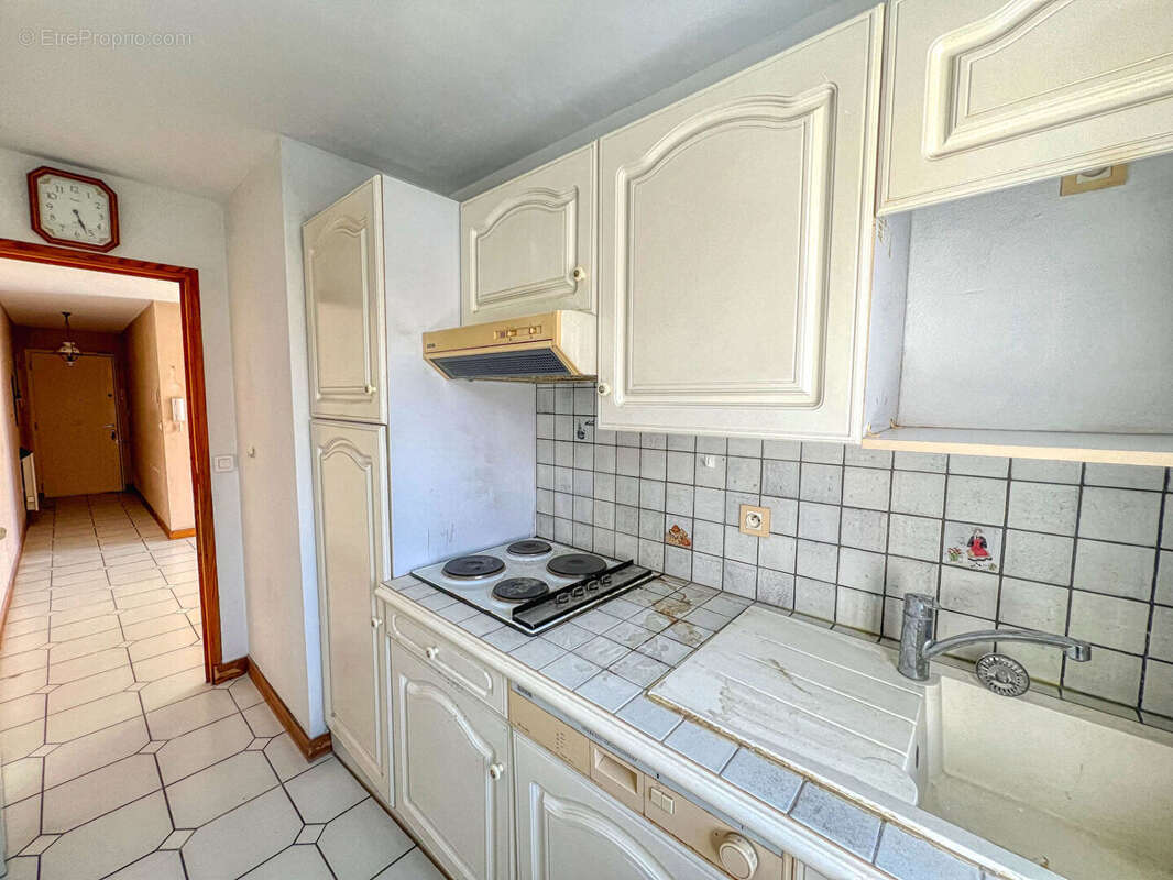 Appartement T2 idéalement situé à Royan - Proche marché et plage - photo 6