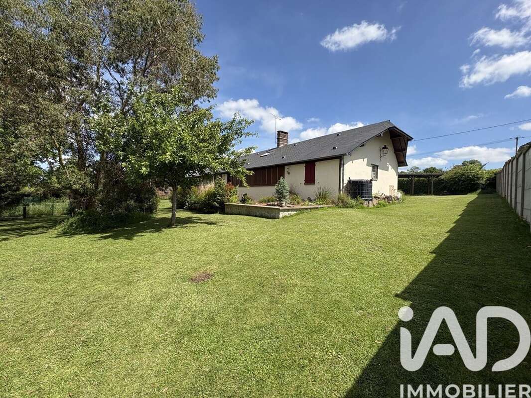 Maison 140 m² à Saint-Michel-D'halescourt  - photo 2