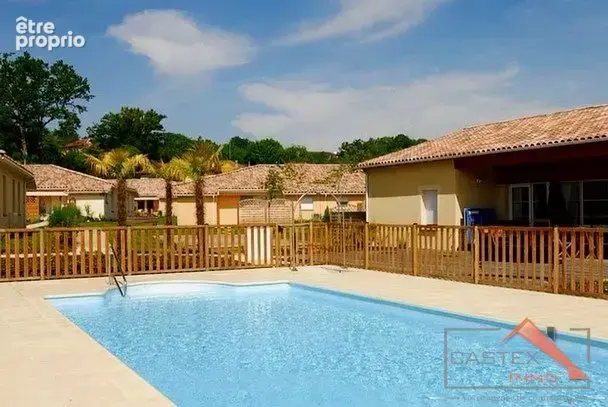 Villa T3 de plain-pied aux Sénioriales  Garage, terrasse et parking - photo 10