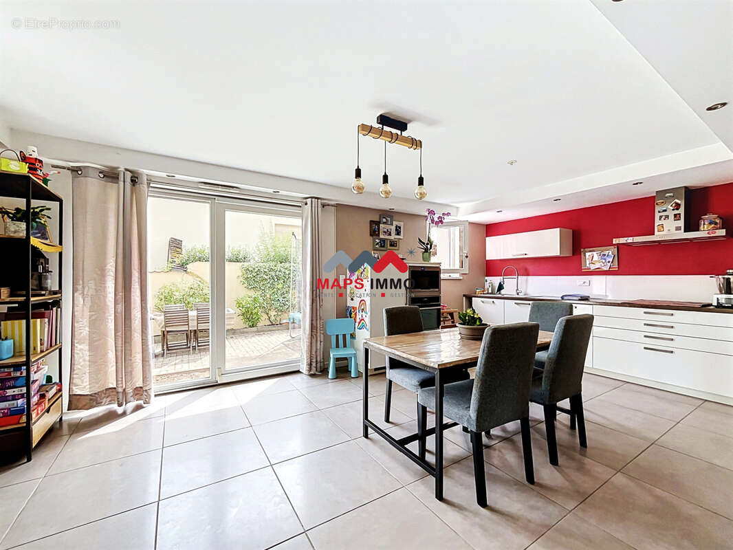 Maison 4 pièces avec cour intérieure - photo 4