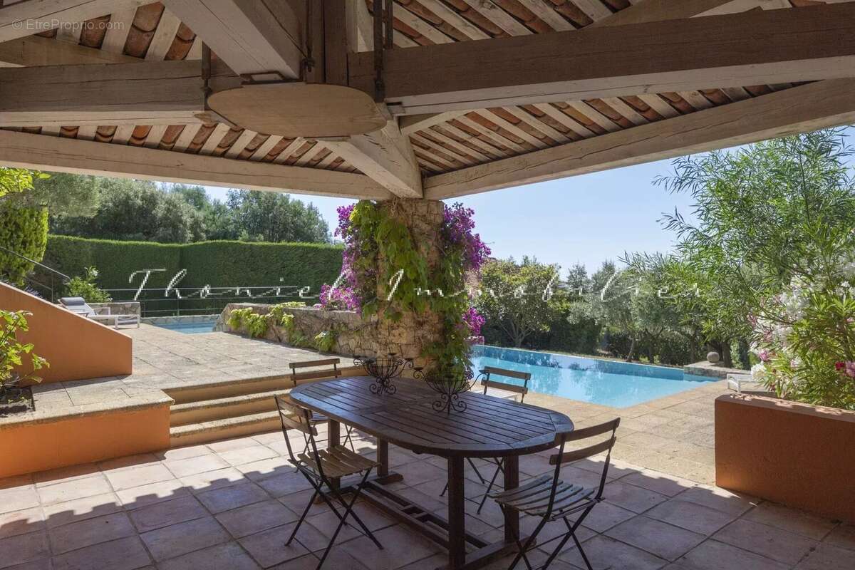 Maison à GRIMAUD