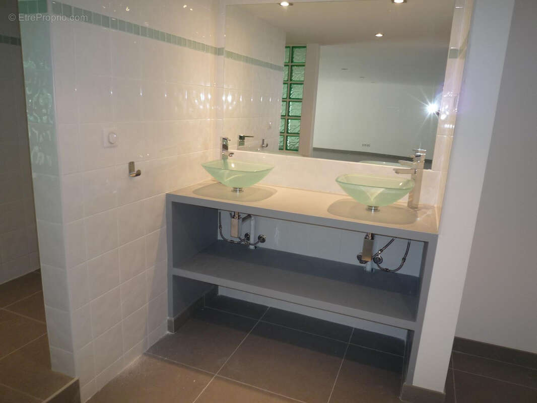 Appartement à MARSEILLE-11E