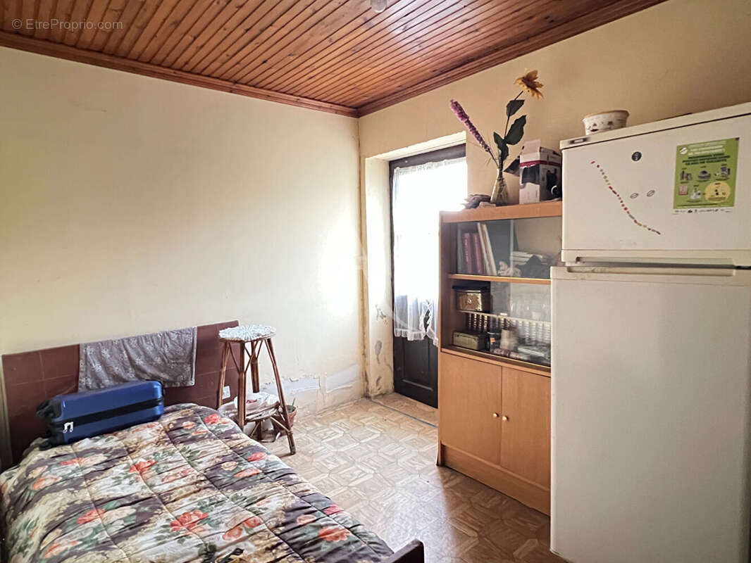 Maison à LE GUE-DE-VELLUIRE