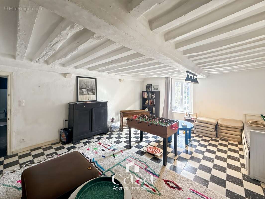 Maison à FRESNE-LA-MERE