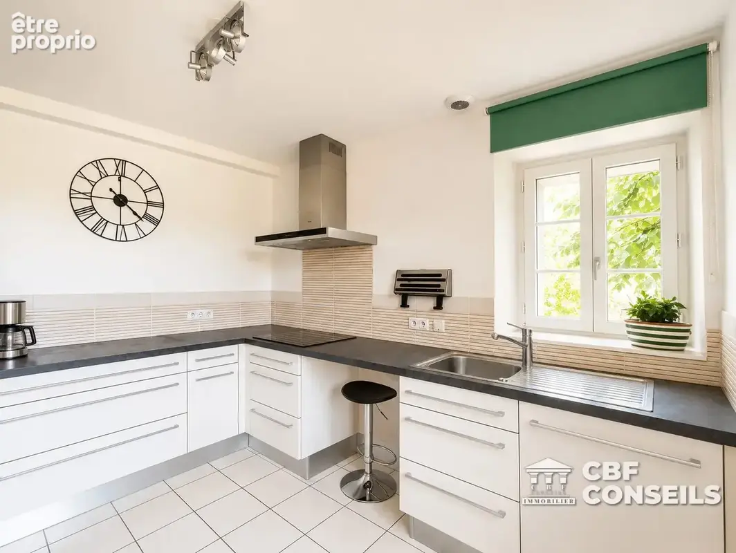 Maison 154 m² à Saignes  - photo 3