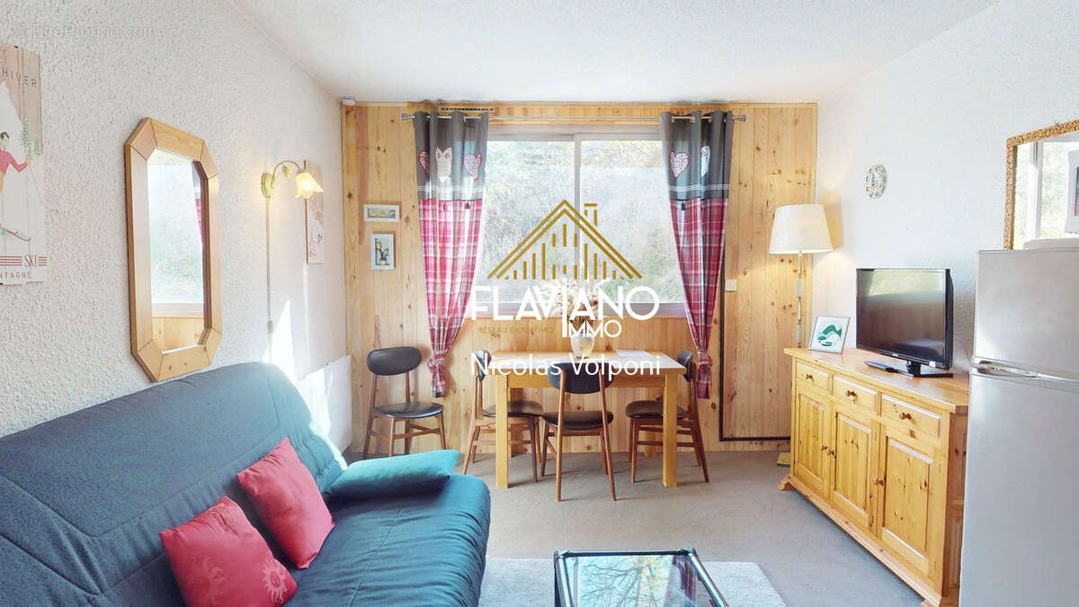 Appartement à LES THUILES