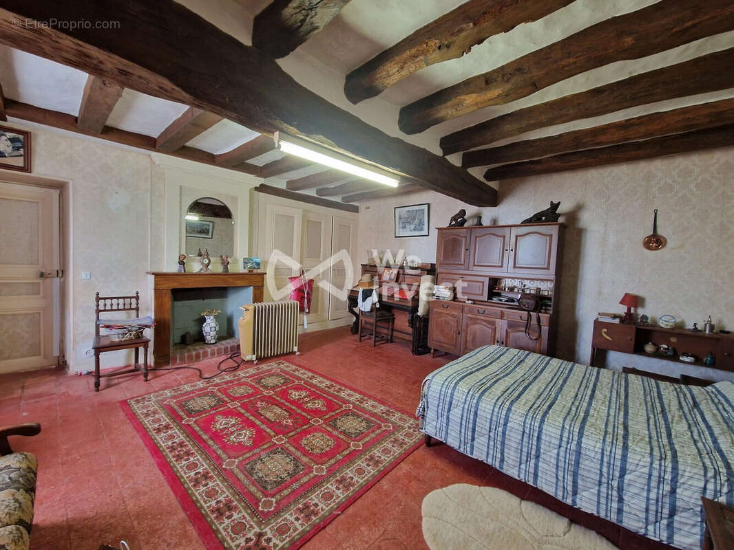 Maison à BENAIS