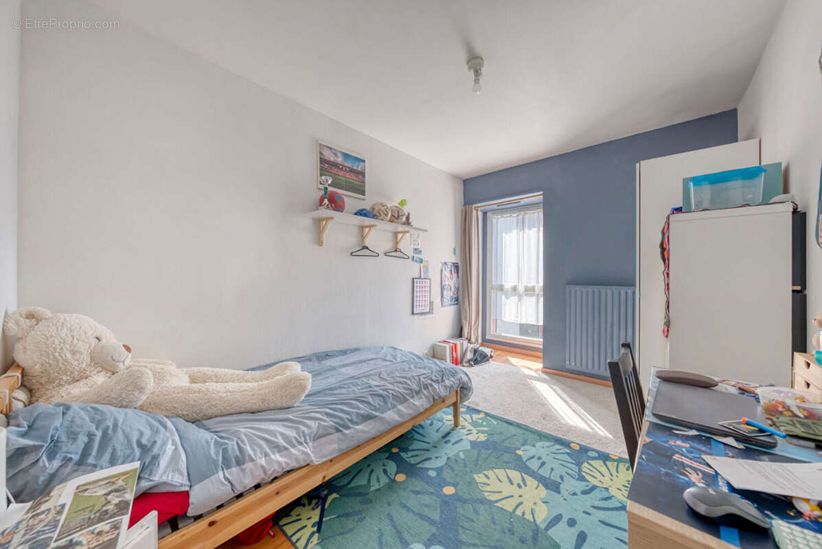 Appartement T4 - Longs Champs - photo 6
