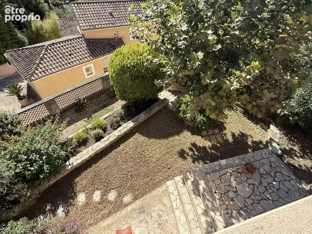 Plan-de-cuques   chemin du cavaou   maison t5 146 m2   terrain 590 m2   vue dominante - photo 9