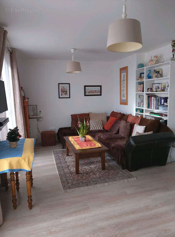 Appartement à AUBERGENVILLE