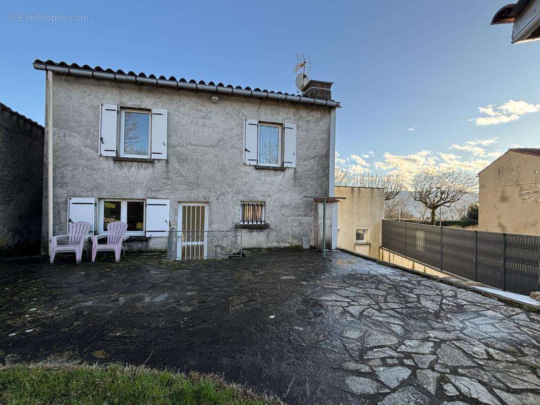 Maison à PONT-DE-LARN