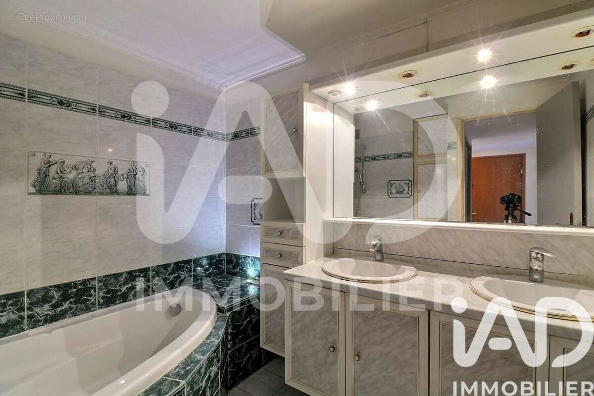 Photo 6 - Appartement à SEPTEMES-LES-VALLONS