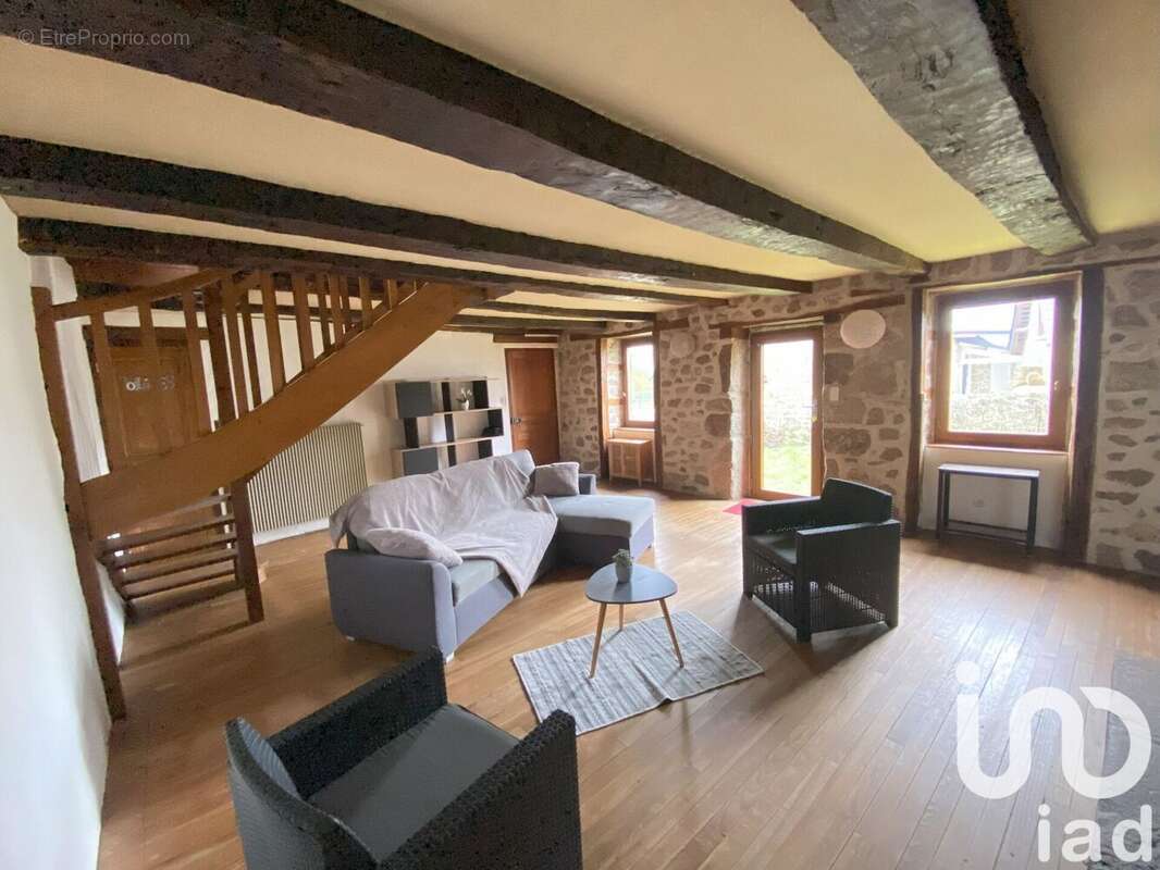 Maison 135 m² à Moustier-Ventadour  - photo 6