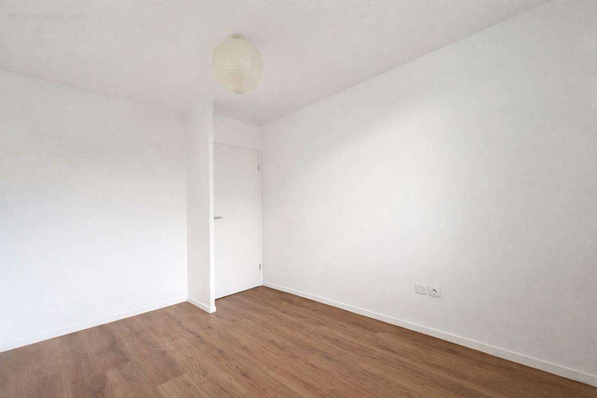 Appartement à BUSSY-SAINT-GEORGES