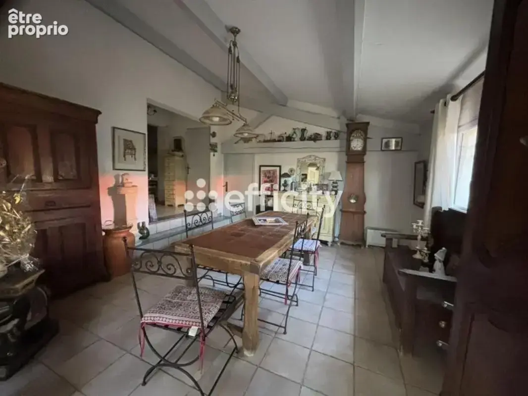 Maison 6 pièces 188 m² · à Beziers · 188 m² · 550 000 €