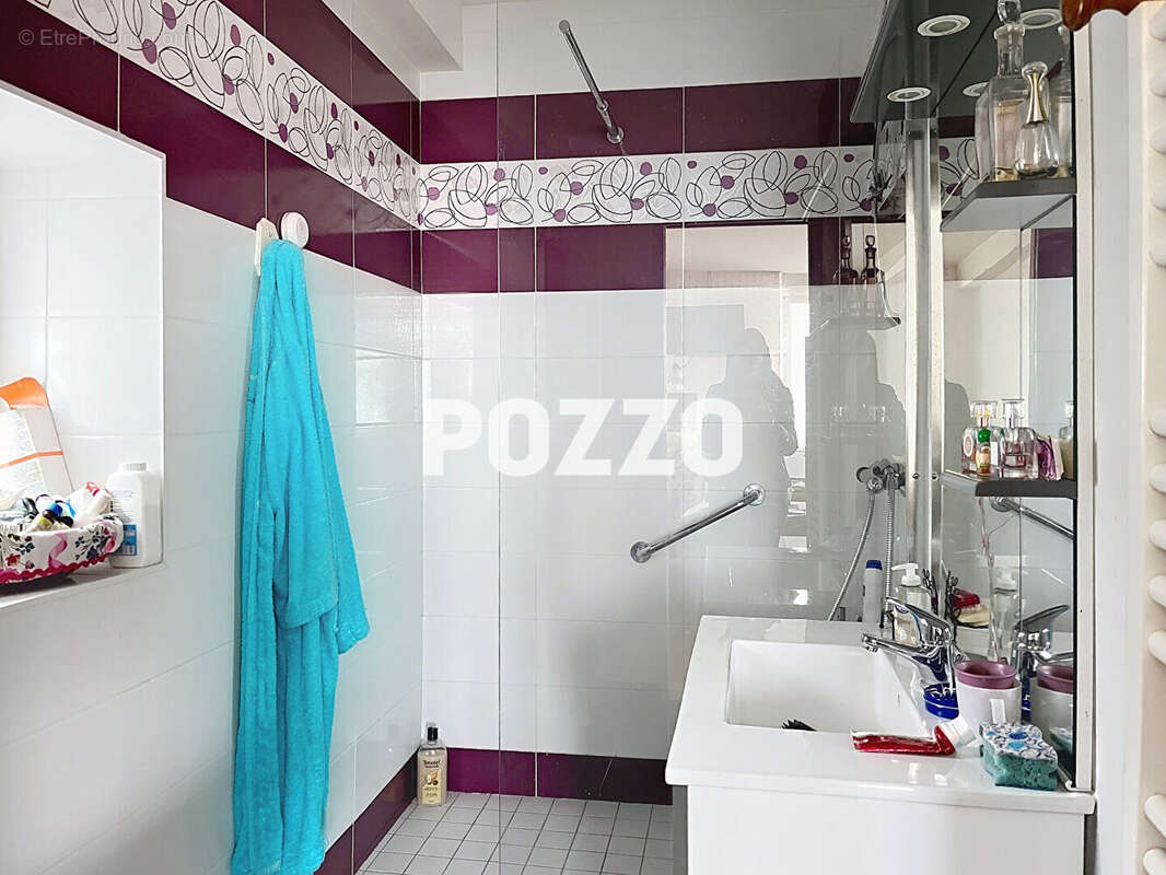 Maison à QUETTREVILLE-SUR-SIENNE