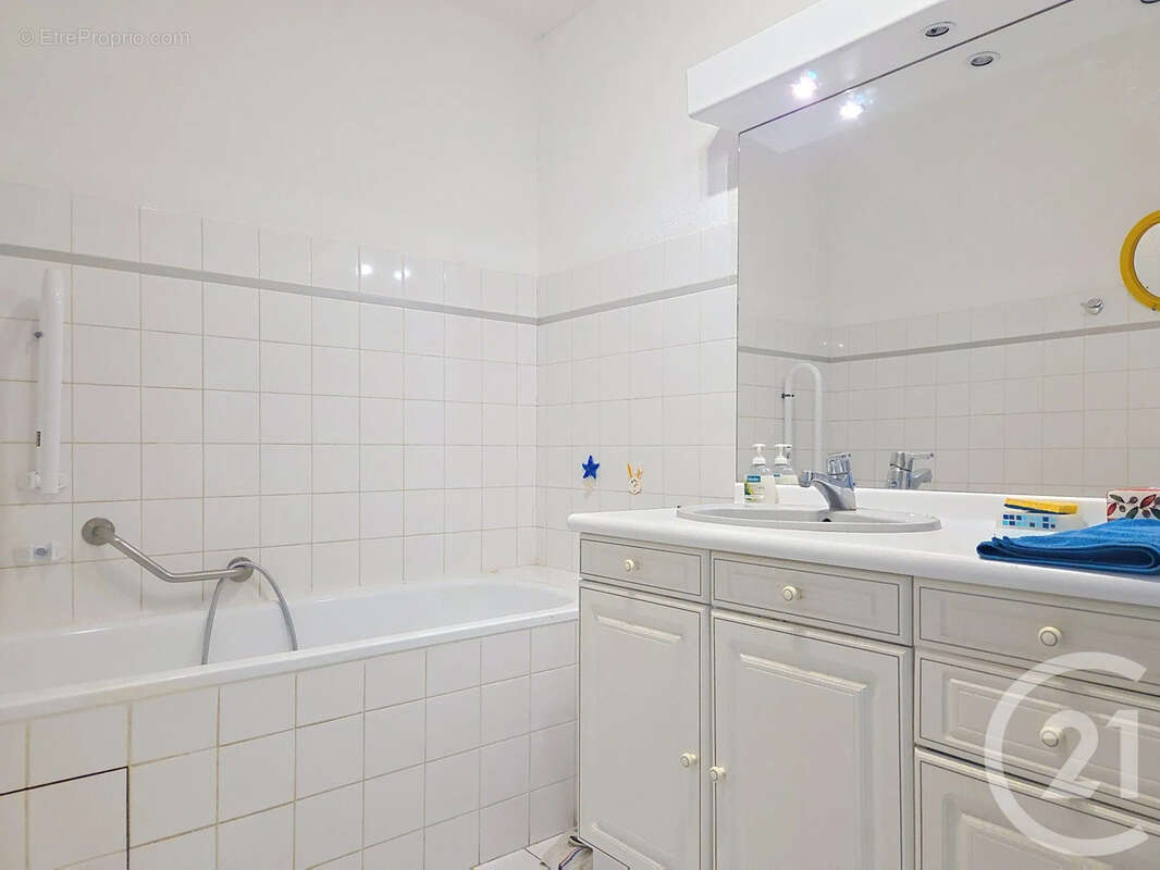 Appartement 63 m² à Sete  - photo 9