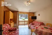 Appartement à MORILLON