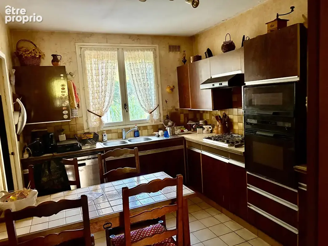HAUT BUC Grande maison familiale proche forêt - photo 4