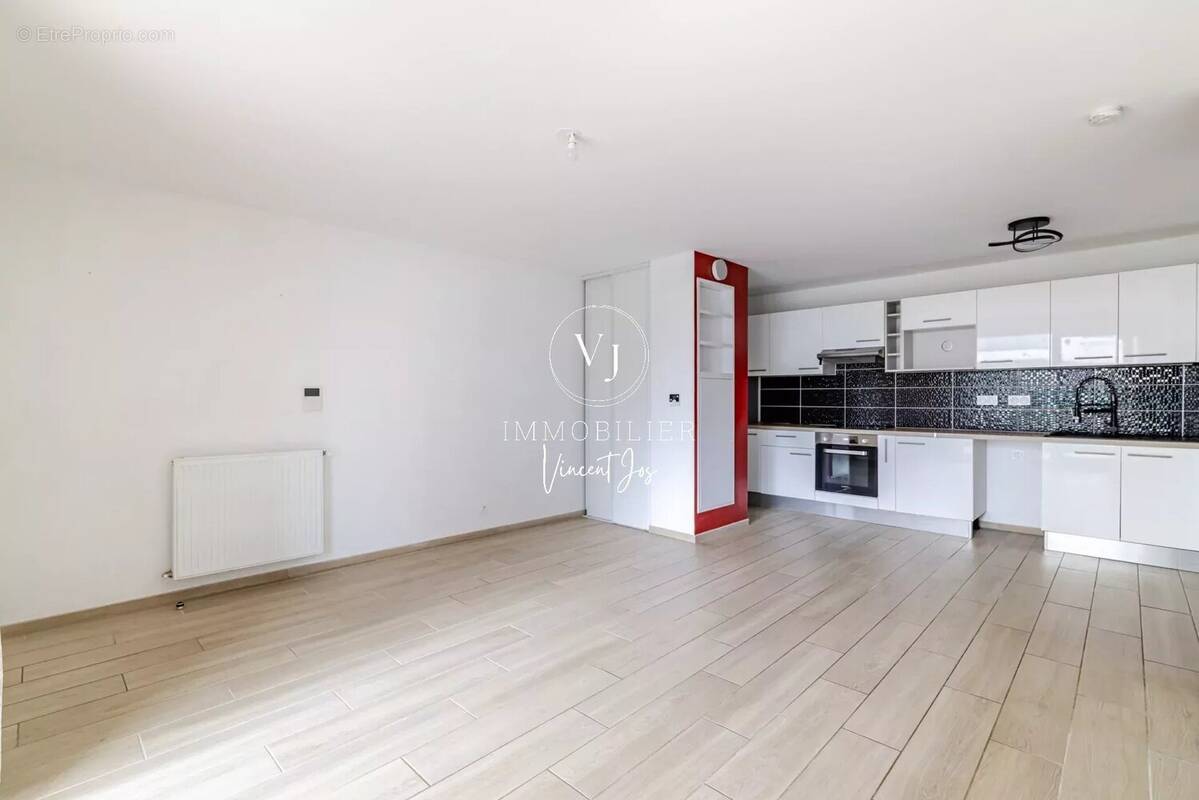 Appartement à LIVRY-GARGAN