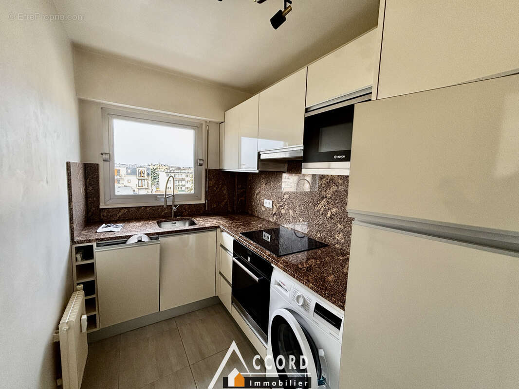 Appartement à SARTROUVILLE