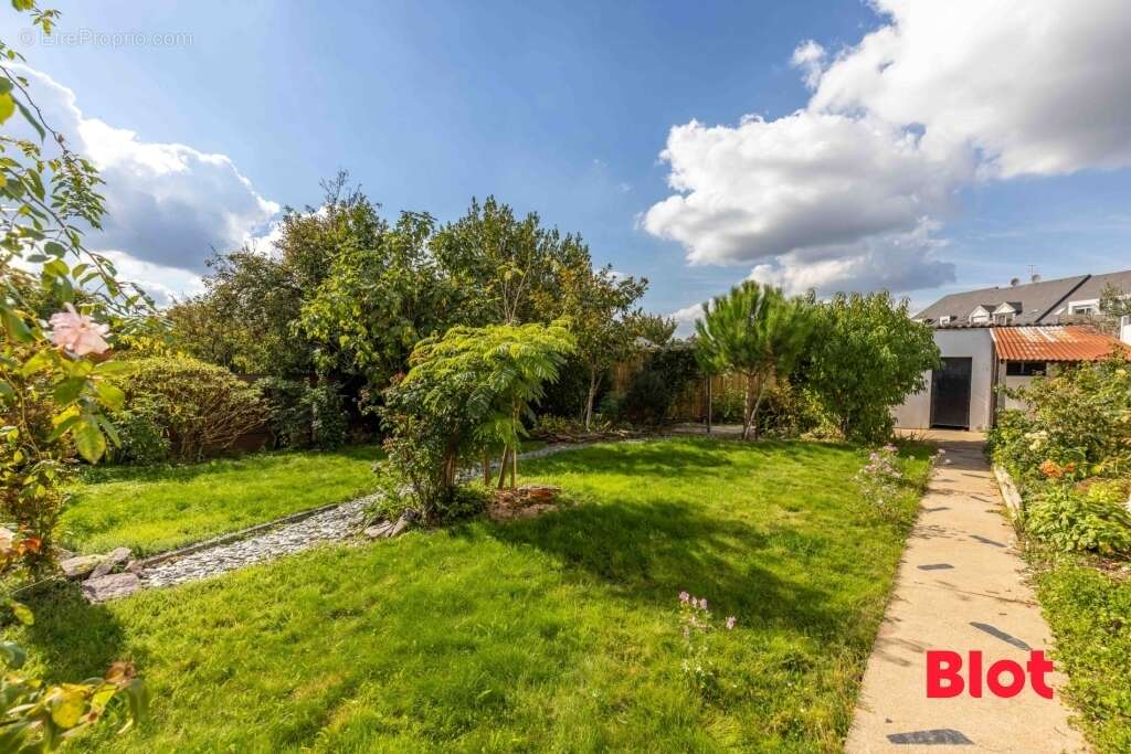 Maison à BAIN-DE-BRETAGNE