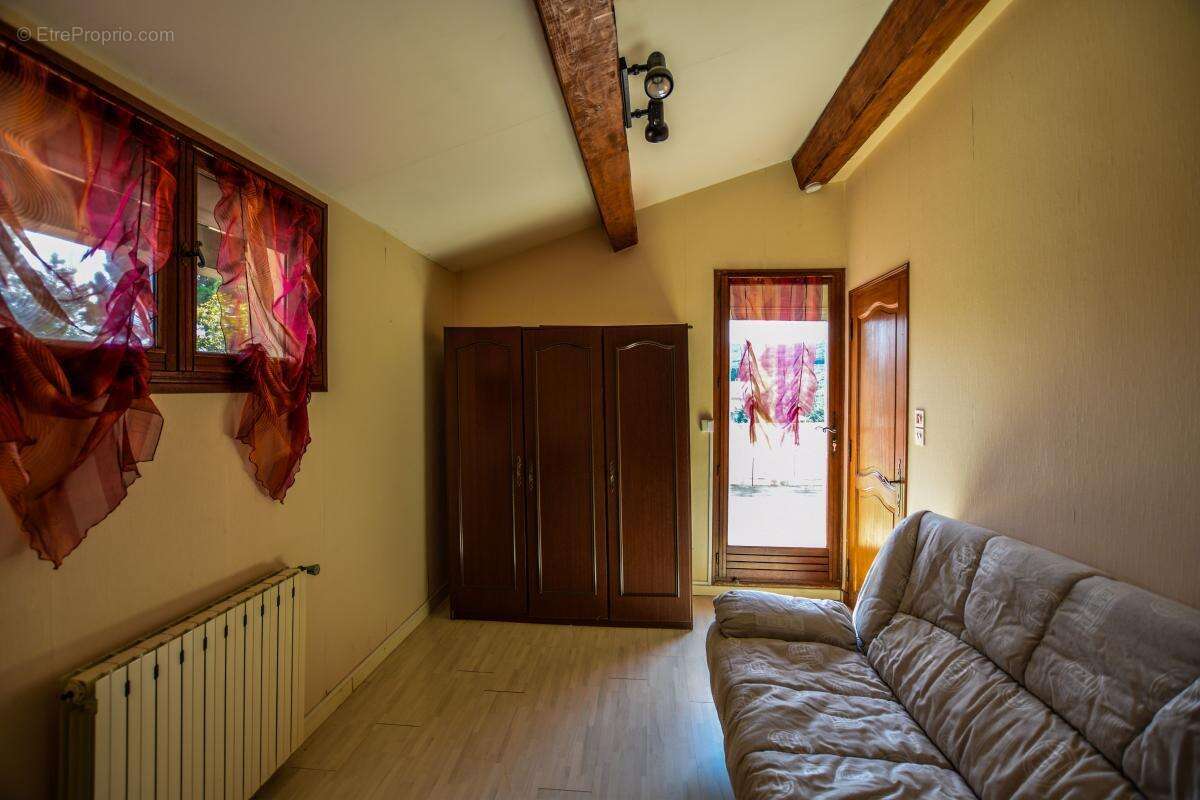 Maison 105 m² — Terrain constructible 2400 m² — Domazan, limite directe Rochefort du Gard - photo 15