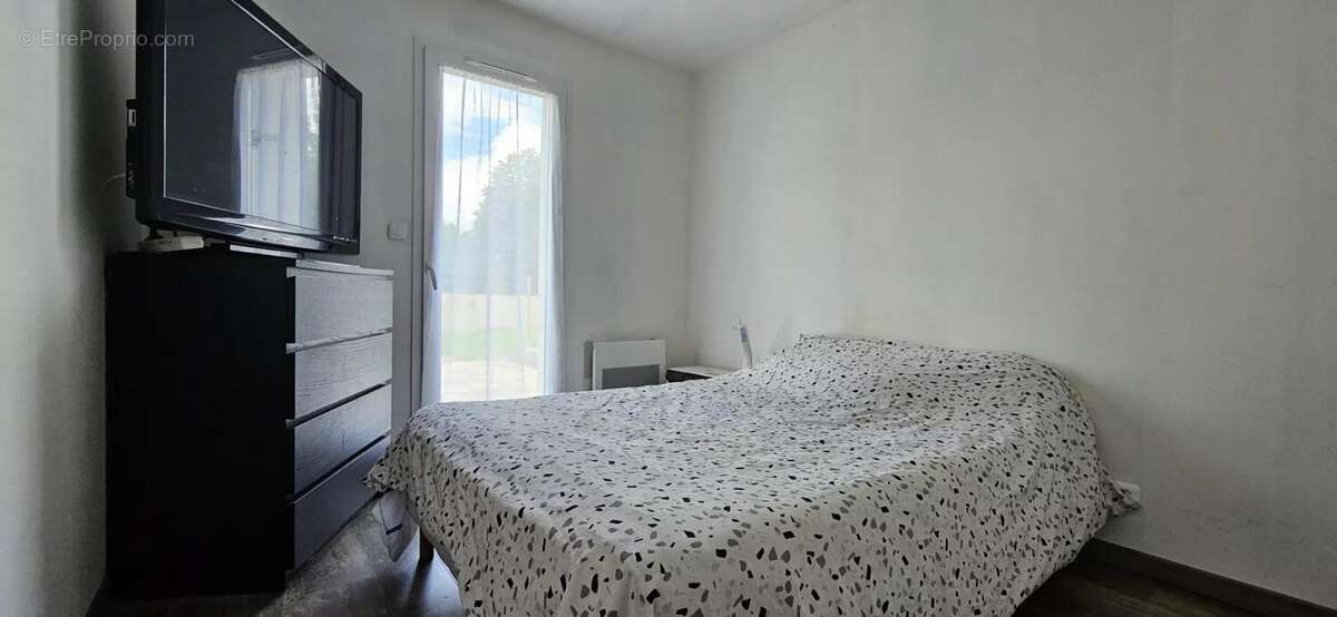 Maison à SAINT-SEURIN-SUR-L&#039;ISLE