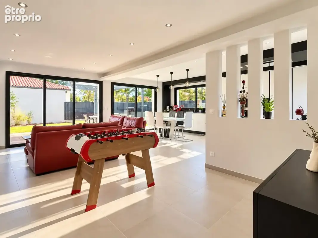 Rare ! Maison contemporaine de plain pied T5 neuve avec des prestations de standing. - photo 6
