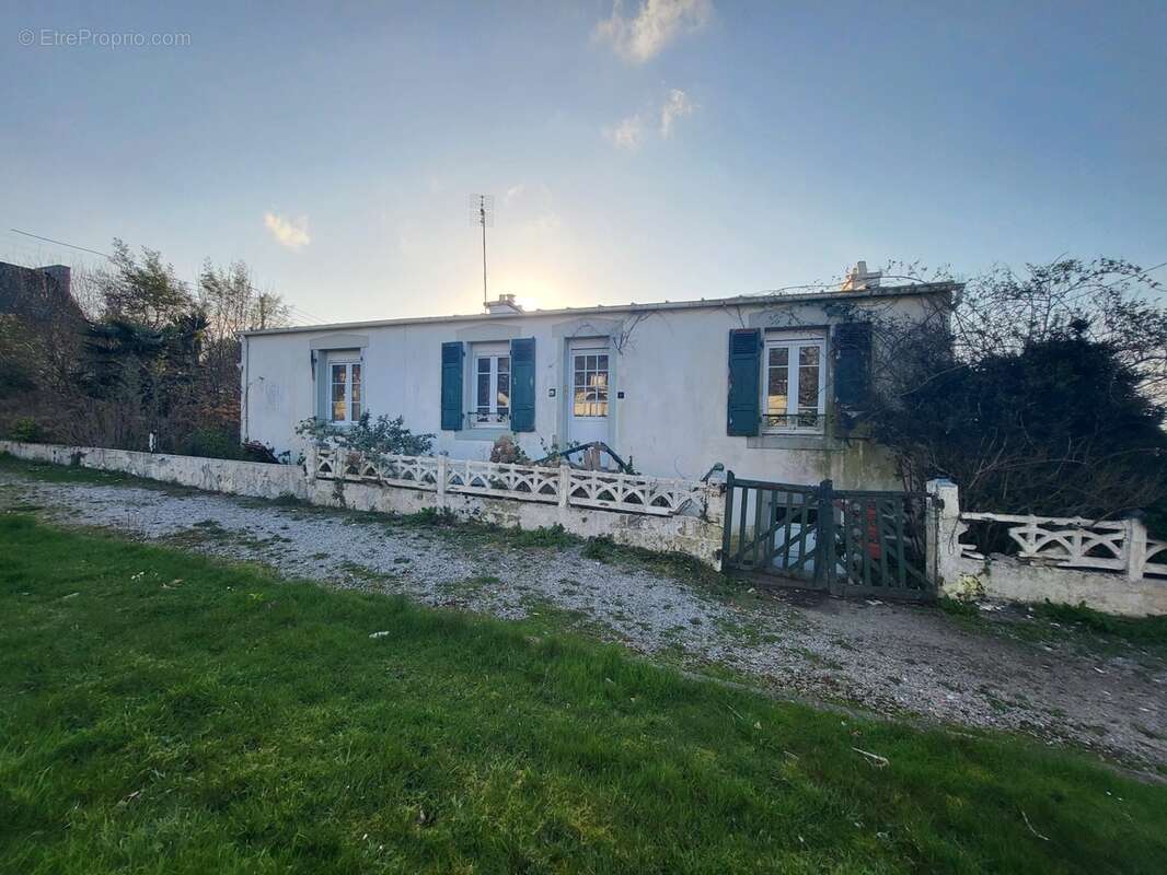 Maison à vendre 6 pièces TELGRUC SUR MER (29) - photo 2