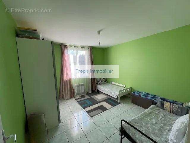   - Maison à ESCALQUENS