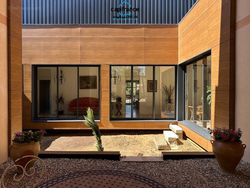 Propriete à vendre 10 pièces proche de VILLEREAL (47) de 500m2 habitables et de 3,85 ha de terrain - photo 27