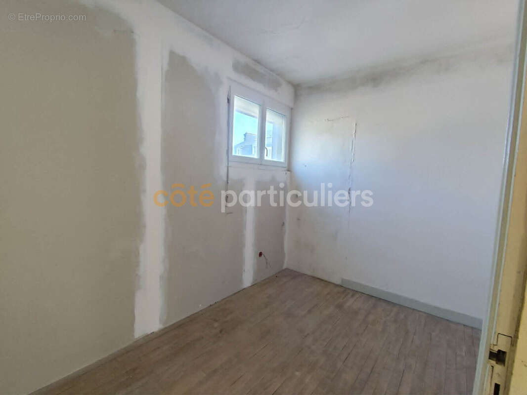 Appartement à SAINT-HILAIRE-DU-HARCOUET