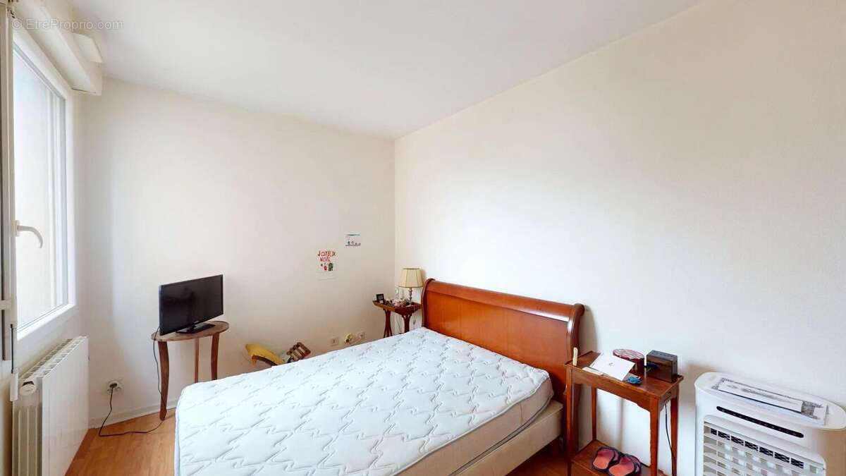 Appartement à MAINVILLIERS