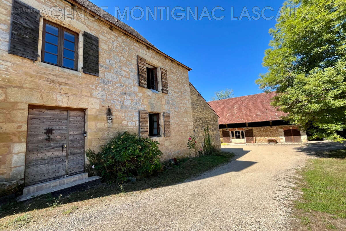 Maison à MONTIGNAC