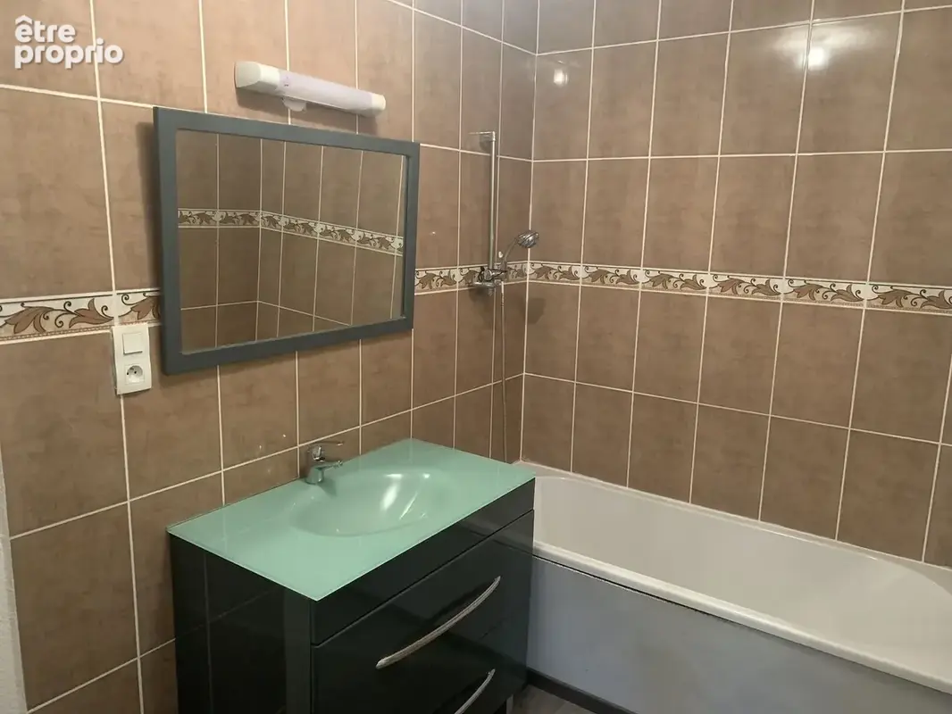 Appartement 4 pièces 200 m² à vendre à Echenoz-La-Meline (70000) - photo 6