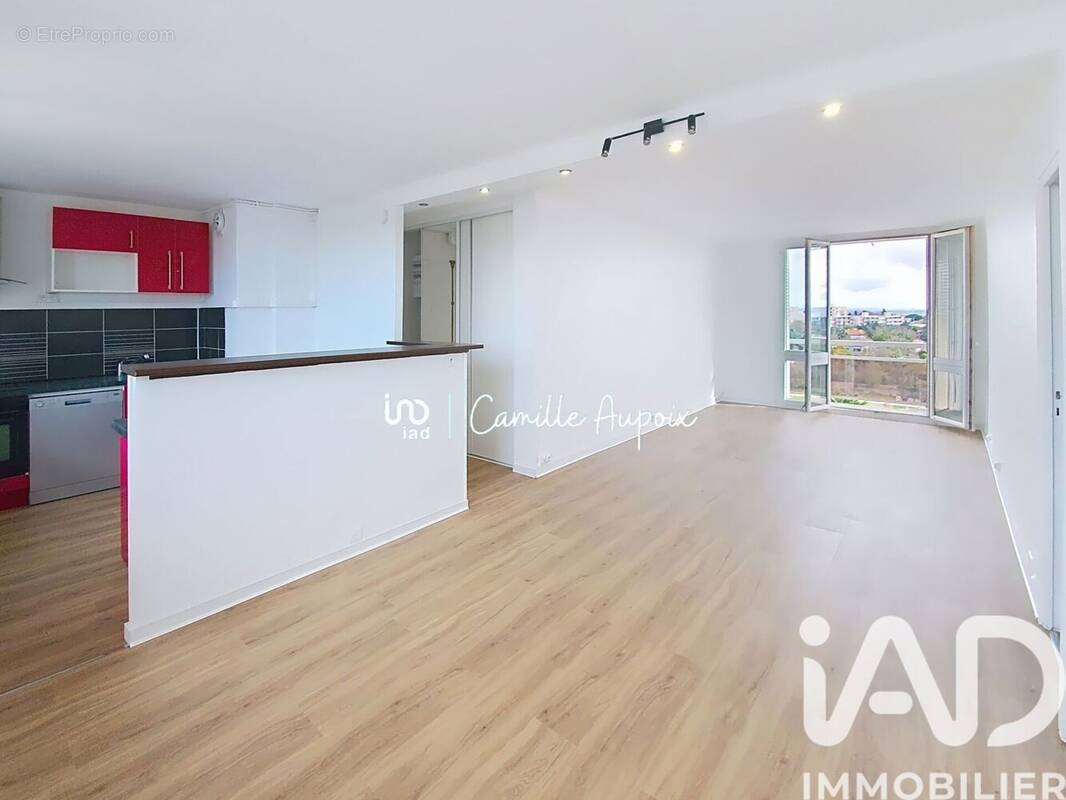 Photo 1 - Appartement à CALUIRE-ET-CUIRE