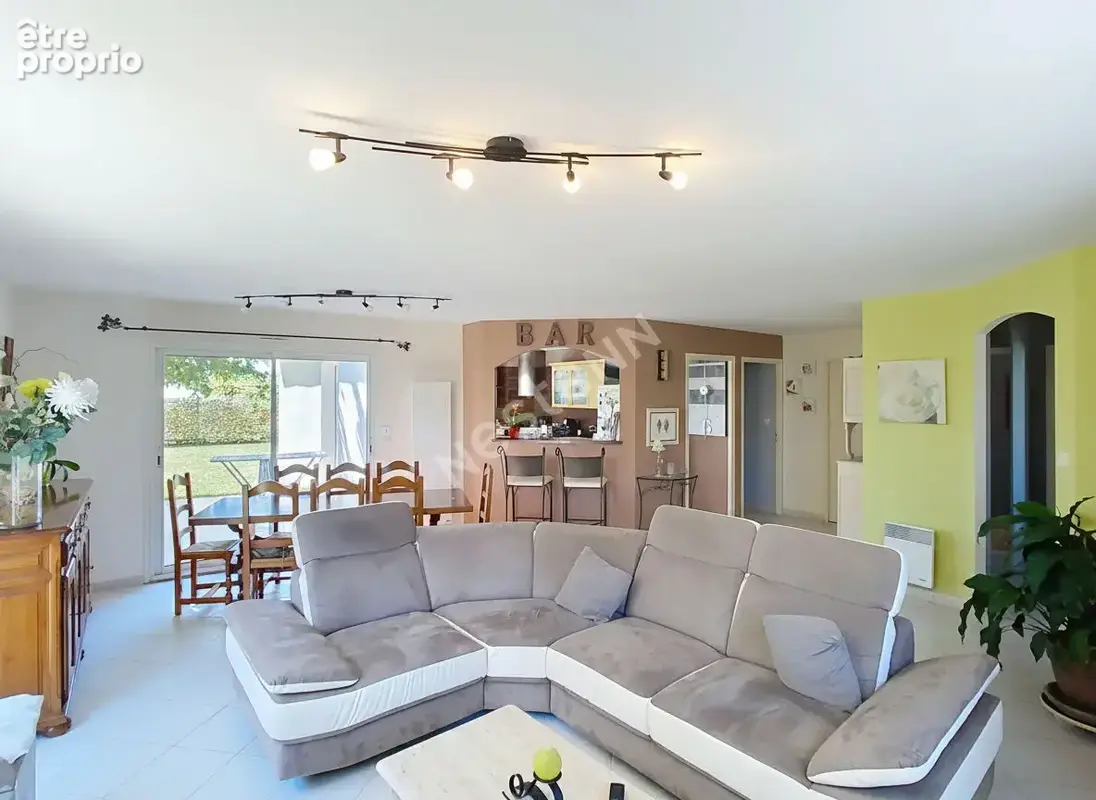 CLISSON Belle maison de plain-pied 4 chambres au calme, proche de toutes les commodités - photo 6