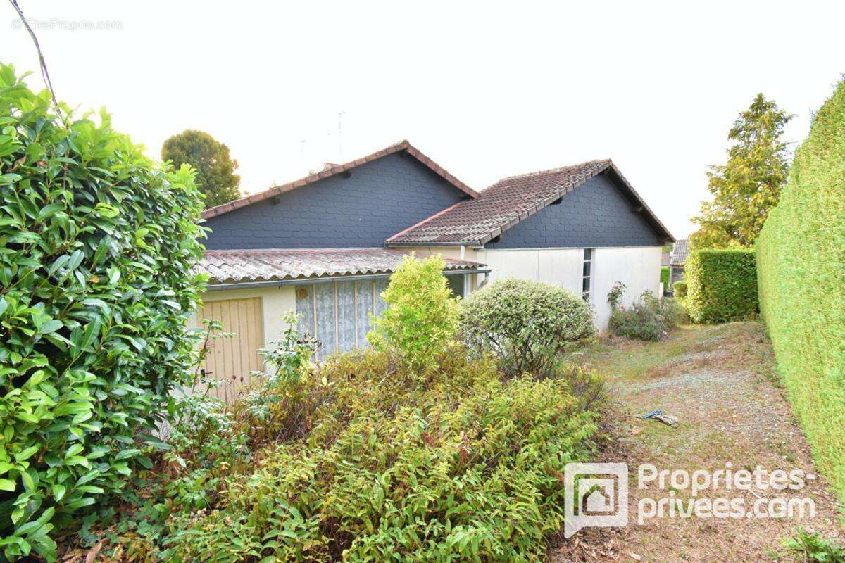 Maison à MEHUN-SUR-YEVRE