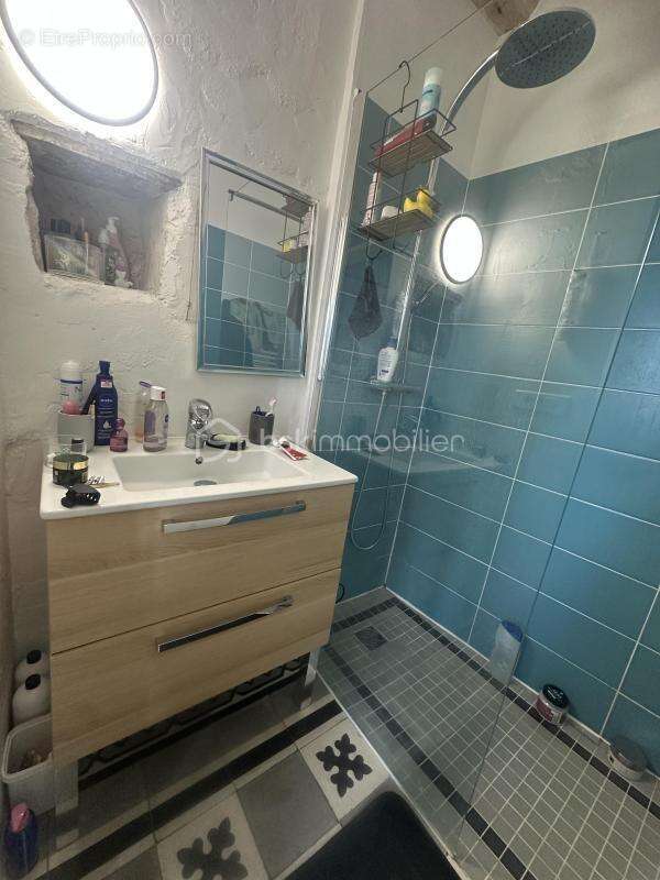 Appartement à SAINT-CHRISTOL-LES-ALES