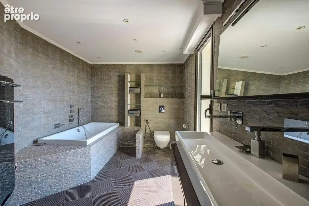 Villa d'exception - vue mer - piscine - photo 15