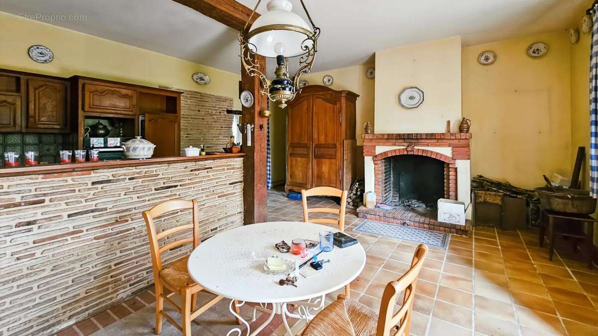 Maison à SAINT-LAURENT-DES-HOMMES