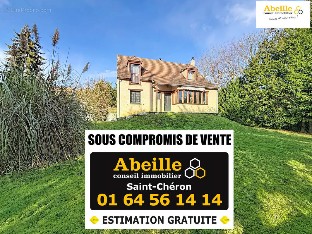 Maison à ROINVILLE