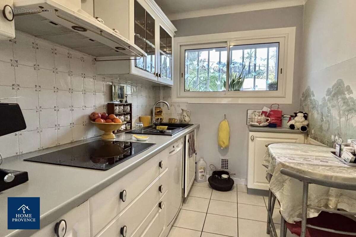 Appartement à SANARY-SUR-MER
