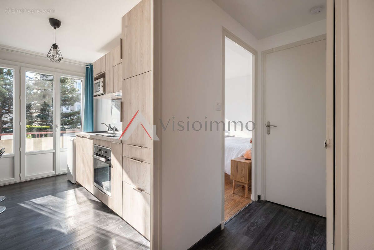 Appartement à FONTAINE